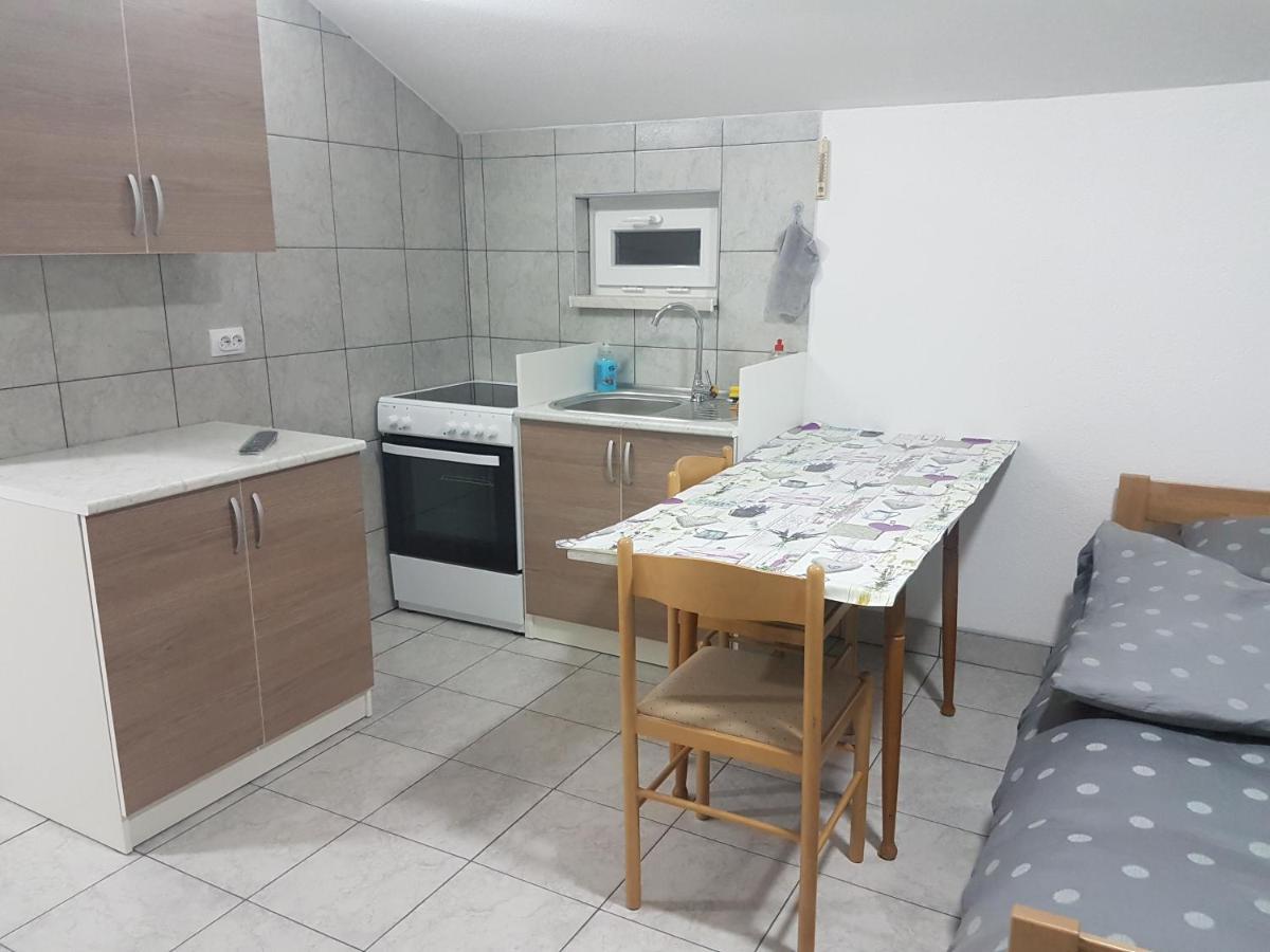 Dass Apartmani Banja Luka Buitenkant foto