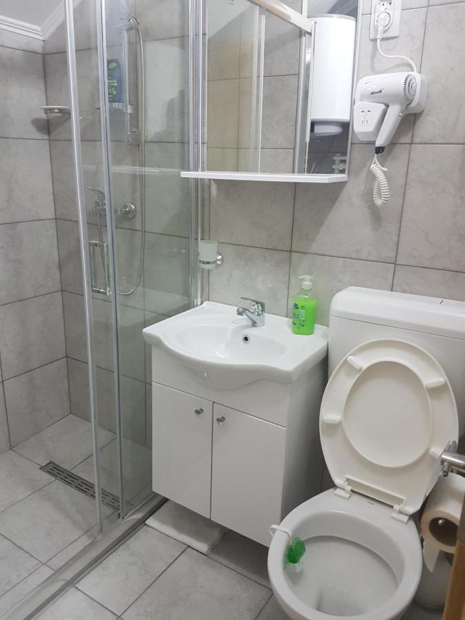 Dass Apartmani Banja Luka Buitenkant foto