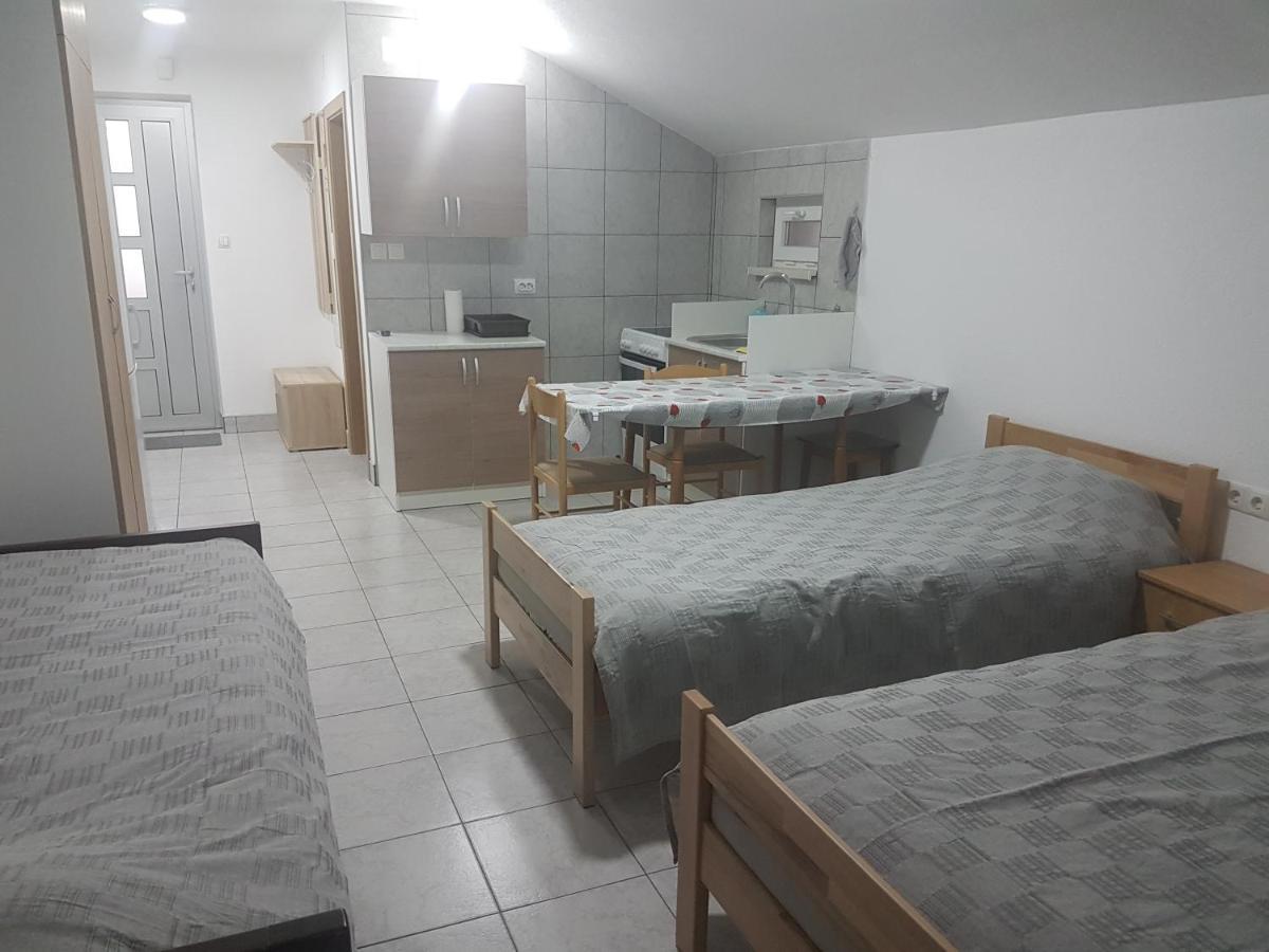 Dass Apartmani Banja Luka Buitenkant foto