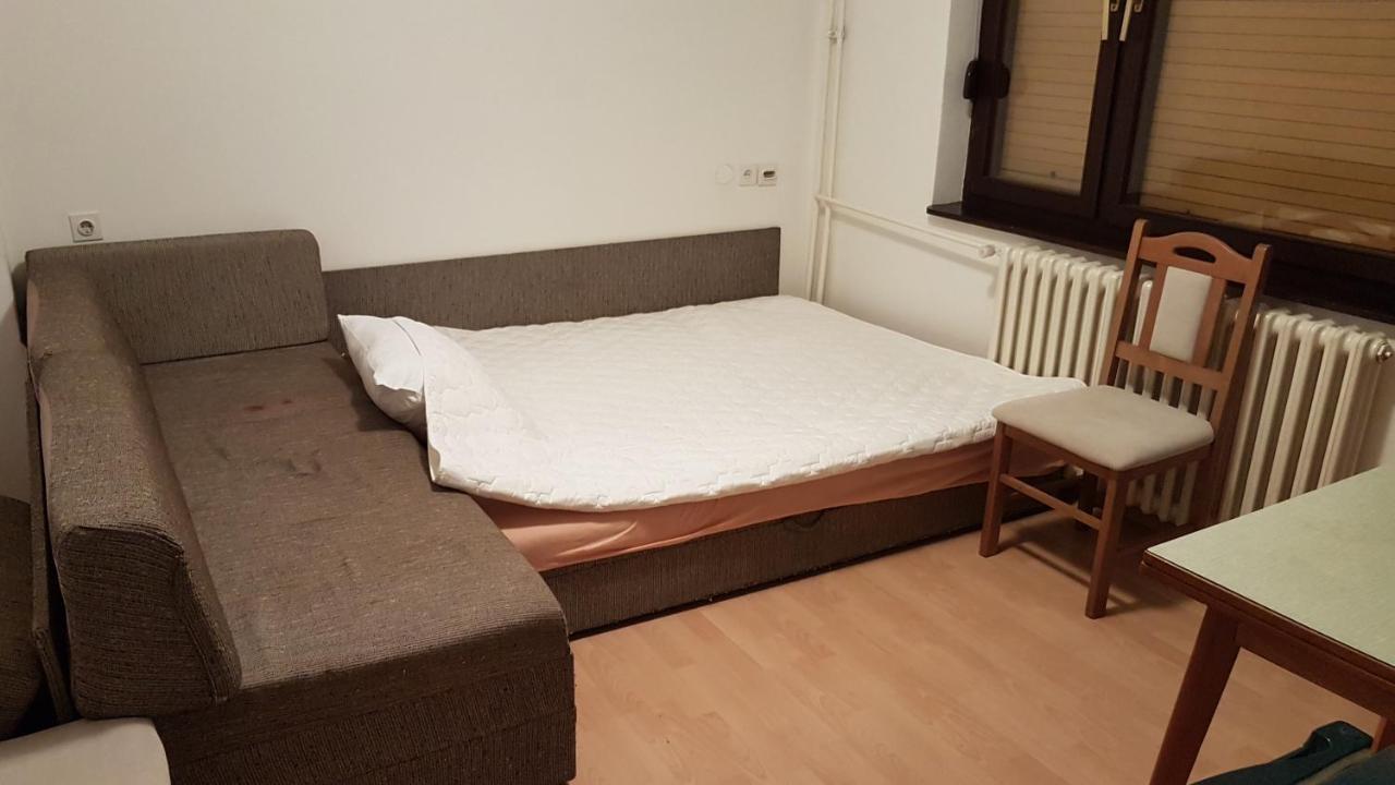 Dass Apartmani Banja Luka Buitenkant foto