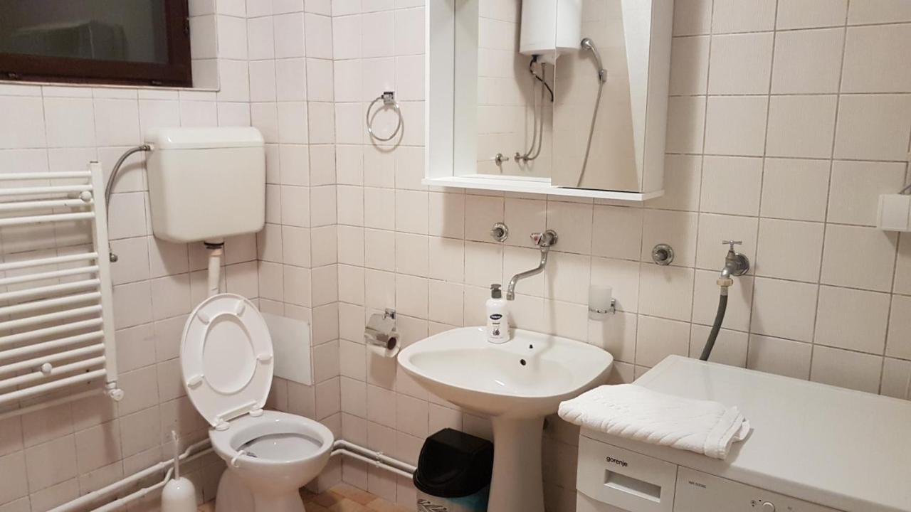Dass Apartmani Banja Luka Buitenkant foto